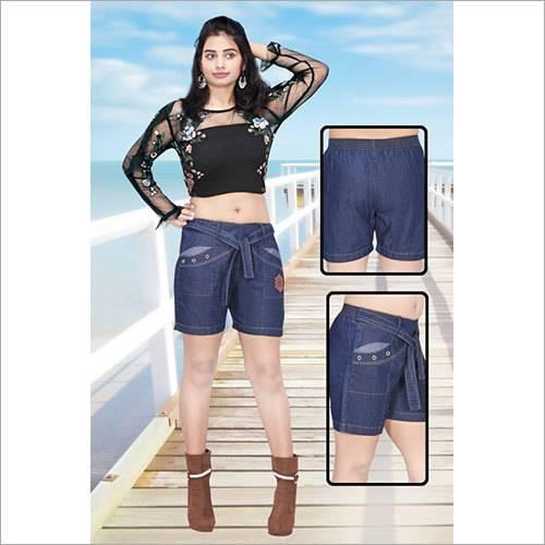 Backed by a team of diligent professionals, we are engaged in supplying a wide range of Ladies Modern Shorts. These are a modern collection designed for ladies, who are looking for stylish and contemporary short. Owing to their soft and textured fabric, these shorts are suitable for full-day comfort. You can wear them for a party, friends gathering, hangouts, casual outing, etc. Ladies Modern Shorts are available in different styles and sizes. Other DetailFeatures : Washable, Breathable, No Fade