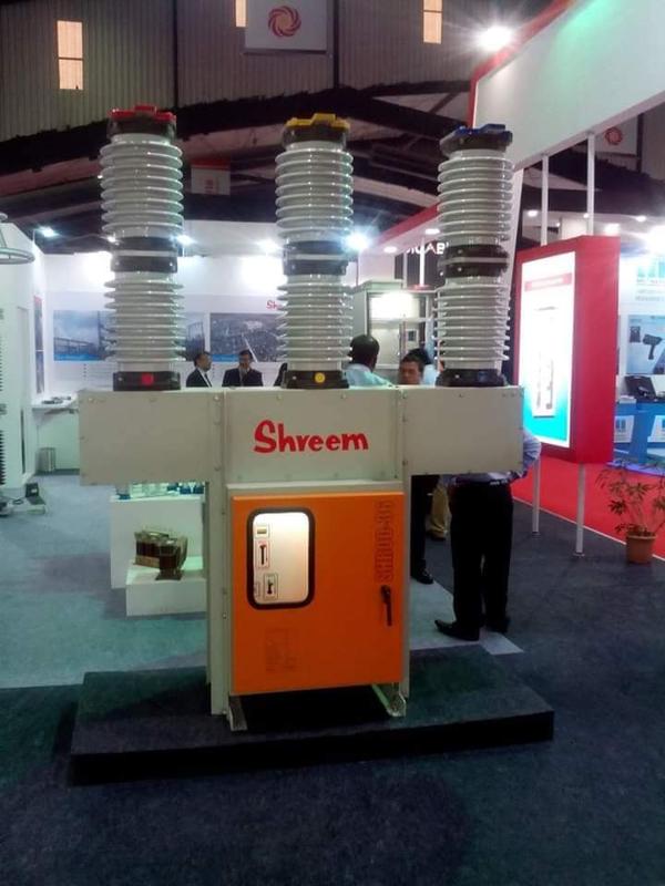 Outdoor Porcelain Clad Vacuum Circuit Breaker 12KV/36KV BRAND SHREEM