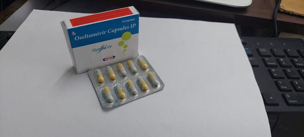 Natflu  Capsule is an antiviral medicine used to treat and prevent influenza (flu) as well as, swine flu (H1N1 virus). It helps to relieve the symptoms of the flu virus infection like a stuffy or runny nose, sore throat, cough, body aches, tiredness, headache, fever, and chills.
