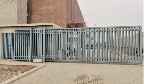 MOTORIZED INDUSTRIAL GATE