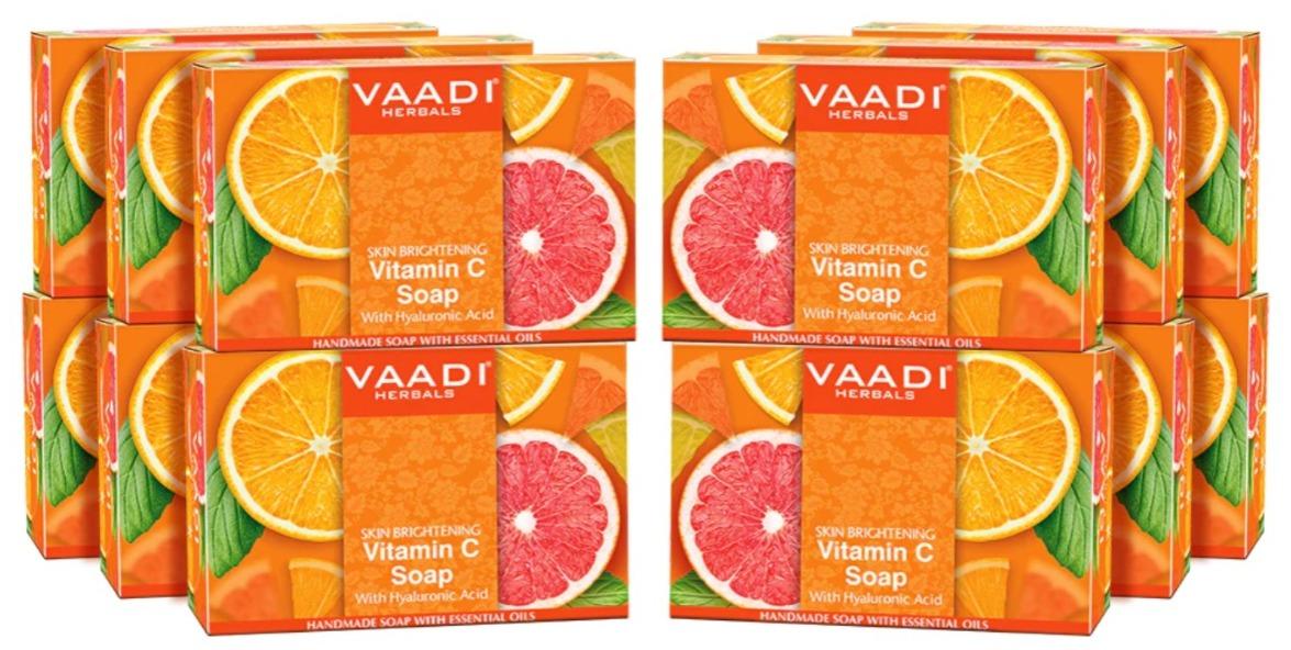 This advanced brightening and skin-smoothening Vitamin C rich soap formulated with steam distilled extract of Vitamin C rich fruits – Orange, Lemon, Kakadu Plum & Kiwi protects skin barrier. It gently cleanses your skin and its natural ingredients help protect the skin from UV damage, smoothen rough skin and improve skin texture and appearance by boosting collagen production.