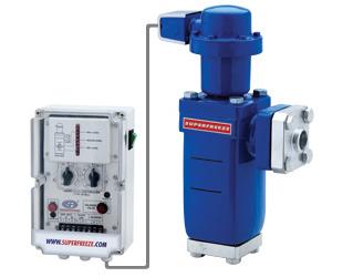 SUPERFREEZE Liquid Level controller types 38SLC are used to regulate the liquid level in a vessel or a flooded coil. The level controller consists of float chamber and an electronic controller. A level indicator module is also mounted on the controller consisting of LED’s operating in bar graph mode. The indicator display the rising and falling of liquid level inside the float chamber.APPLICATIONS: Liquid level controller 38SLC is used to regulate the liquid level for example:1. Flooded evaporates2. Low pressure pump tanks in pump recirculation systems3. Pump tanks in gas pump systems4. Intermediate coolers in two stage refrigeration plant5. CondensersThe 38SLC can also be used as a protection against too high or too low liquid levels.