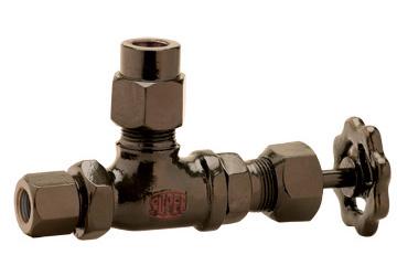 SUPERFREEZE SGV-Series are used along with a toughened glass tube for liquid level indicator in receivers and accumulators. One pair of valves are used for one set of liquid level indicator. If the glass breaks by some sudden impact, the ball inside the valves stop the refrigerant flow immediately.