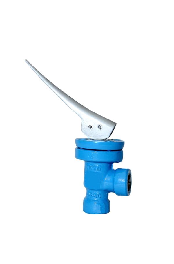 INTRODUCTION:This is fast closing oil drain valve. The lever handle is loaded with spring. To open the valve, the lever is pressed manually and it closes immediately when the lever is released. This prevent any change of valve remaining open accidentally and refrigerant escaping out in atmosphere.The bolted bonnet makes it easy for maintenance.APPLICATIONS:It is used to remove oil from the oil separator safely without any loss of refrigerant.