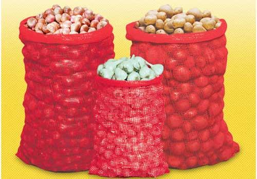 The polypropylene net bag, also known as the leno bag, is a breathable, robust, and lightweight bag.It is mostly used in agriculture to package fruits and vegetables such onions, potatoes, carrots, oranges, and lemons.Benefits/AdvantagesPermeabilityThe net bag has a well-ventilated fabric that allows the products to breathe.ResistanceThe woven polypropylene net bag offers high resistance to breakages, drops and frictions. In addition, we propose an anti-UV treatment for bags exposed or stored in the sun.Dimensional stabilityA wide and varied range with different well mastered widths, our processes are adapted to produce widths up to 70 cmFood contact suitabilityThe raw materials used in the manufacturing process of our bags are rigorously selected. Migration tests and food certificates are carried out by our suppliers and our quality department.Get in touch with our experts for suggestions or a custom price quote.