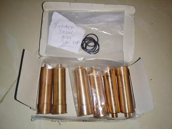 INJECTOR SLEEVE WITH O RINGS