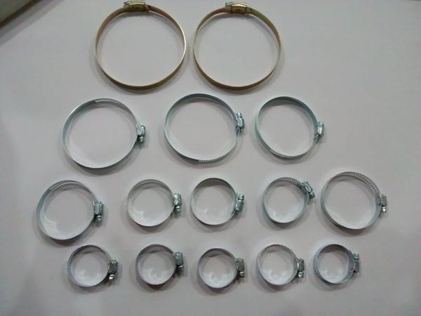 SET OF HOSE CLIP