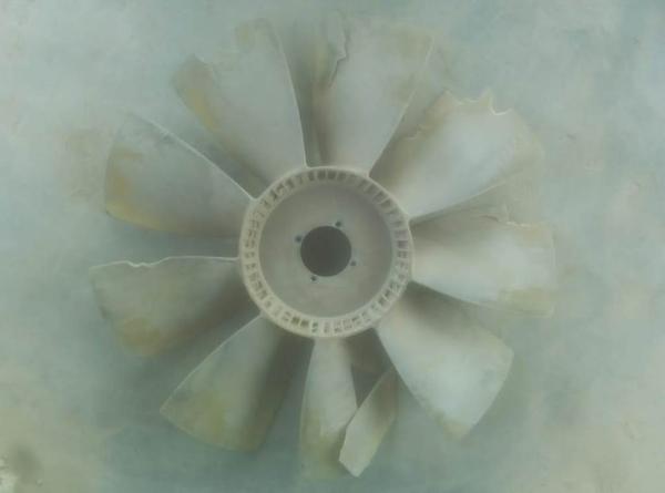 RADIATOR FAN / Make : VOLVO PENTA 290 BLC / Dia Meter : 700mm / Wings : 9 / Holes : 4 /