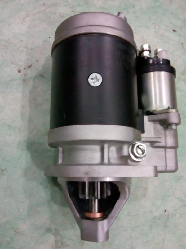 SELF STARTER MOTOR ASSEMBLY / Make : Kirloskar / Model : RB22 / Motor Make : Auto Lek / Volt : 12 V / Teeth : 10 Nos Total / weight : 8.680Kg / Size : 28 x10 x 14 / Price : 5500/
