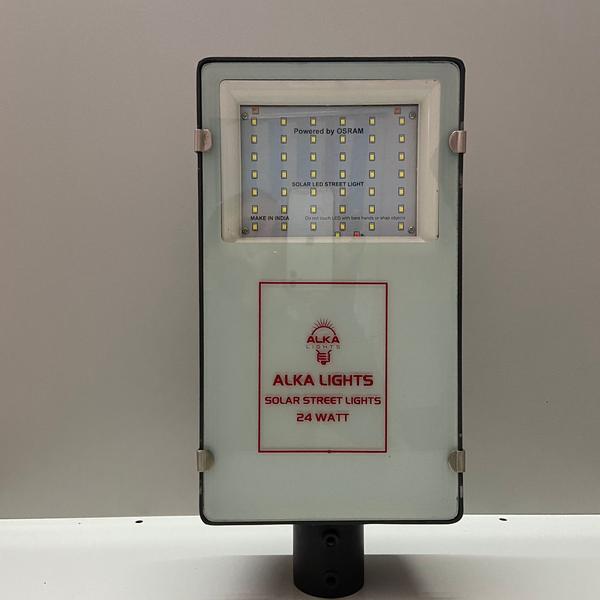 12w outdoor led solar street light.-pv module with 80-85% efficiency.long life rechargeable lithium ion battery with 12-14hr backuphigh quality luminaries