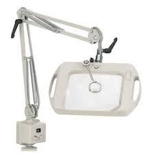Illuminated Magnifier