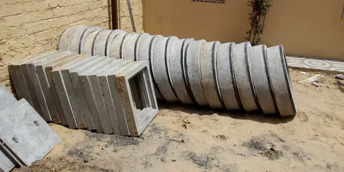 SFRC (Steel Fiber Reinforced Concrete) manhole covers are a type of durable and robust cover used to secure access points to underground utility infrastructure, such as sewer systems, drainage systems, or inspection chambers. SFRC manhole covers are manufactured by incorporating steel fibers into the concrete mixture, enhancing their strength, durability, and load-bearing capacity. These covers are designed to withstand heavy loads, including vehicular traffic and pedestrian footfall, without deforming or cracking. The addition of steel fibers helps to reinforce the concrete, making it more resistant to impact, corrosion, and wear. SFRC manhole covers are known for their longevity and ability to withstand harsh environmental conditions. They are also resistant to unauthorized access and theft due to their heavy weight and robust construction. SFRC manhole covers are commonly used in municipal, industrial, and commercial applications where a high level of strength, durability, and security is required for underground utility access points.