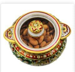 This unique matki style marble made and engraved with fine KGM Stone works of art is a result of meticulous finesse from master craftsmen of marble handicrafts.