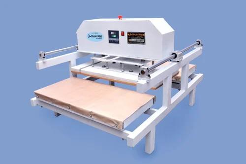 PRODUCT Description :-Printing To Be Done On : T-shirt, FabricTemperature : 100-200 degree Celsius, 200-300 degree Celsius, 300-400 degree CelsiusUsage/Application : Heat TransferDisplay Size : 16X26