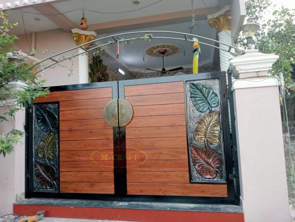 M-CRAFTHPL OPENABLE MAIN GATE WITH MS-HOT DIP GALVANIZATION AND MRF PU PAINT FINISHING.