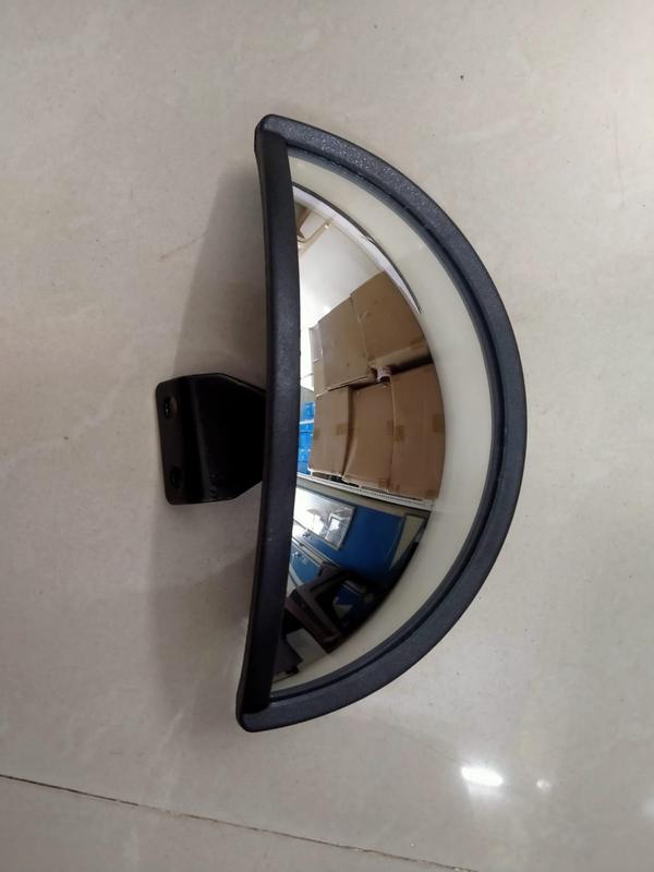 Size: 24.5cm x 13cmUsage/Application: forklift & Reach TruckPart Required: ForkMaterial: plasticColor: black