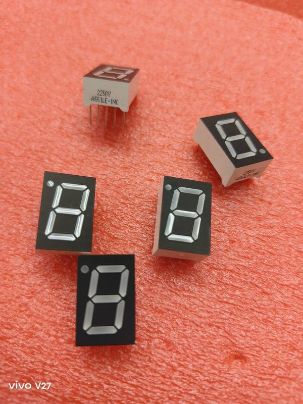 0.56 common anode  red display