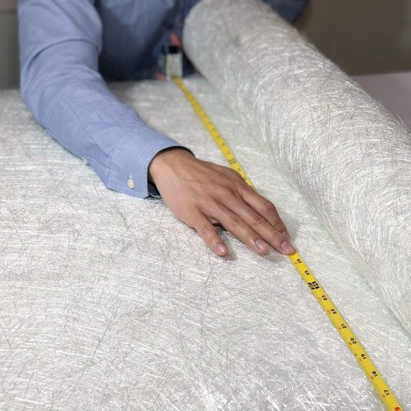 ✅ Fiberglass Mat is the most commonly used reinforcement in composites.✅ Chopped Strand Mat is randomly dispersed fiber mat that has equal strength in every direction. Compatible with resin and epoxy.✅ Conforms to tight curves and corners. It can be torn or cut to size.Finish Type: Fiberglass,Glass,Polyester,Resin,Roofing.