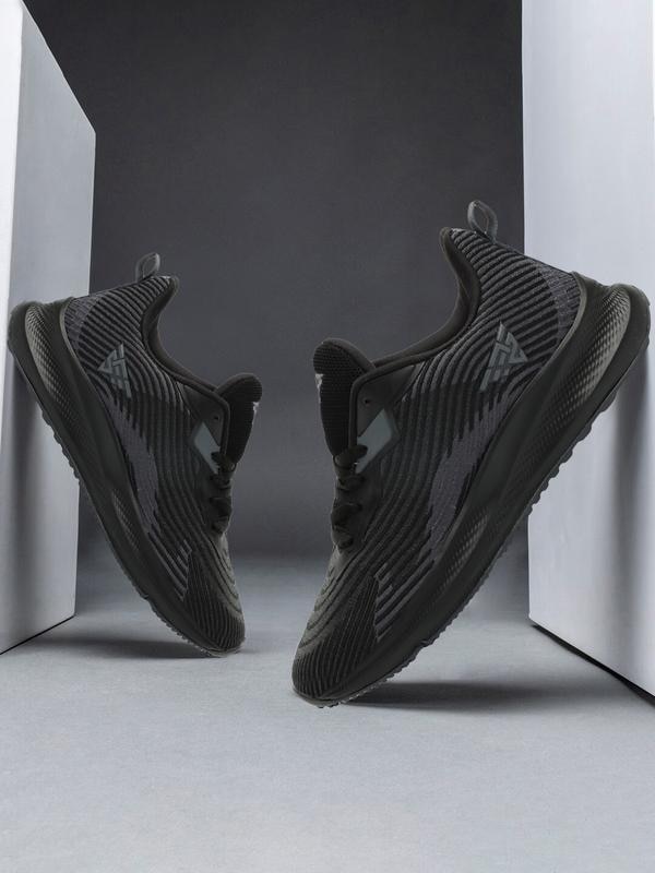 Feetees comfortable and light weight shoes#sportsshoes #latestsportsshoes #lightweightsportsshoes