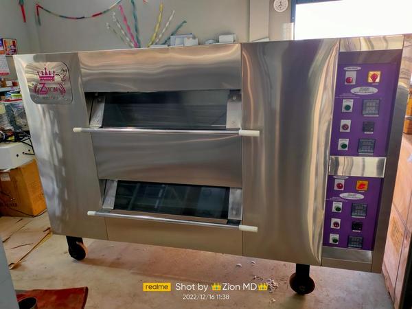 Product Details:Application:	Biscuit, CakesPower Source:	ElectricVoltage (Volt):	220VMachine Type:	Semi AutomaticPower Consumption (kilowatt per hour):	2.4 kW/hr