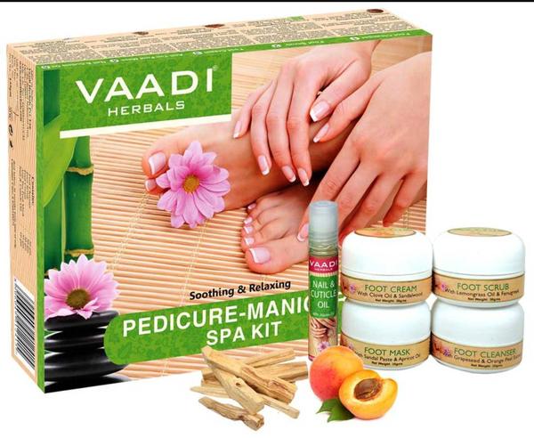 A divine combination of various herbs and aromatic oils, this kit is all set to pamper & beautify your hands & feet. It will cleanse, moisturize and smoothen the skin on your hands & feet; and take good care of your nails too.Ingredients : Walnut Grains, Clove Oil, Cocoa Butter, Jojoba Oil, Sandalwood, Thyme, Fenugreek, Jojoba Seed Grains, Kokum Butter, Lemongrass Oil, Walnut Scrub, Turmeric Extract, Apricot Extract, Shea Butter