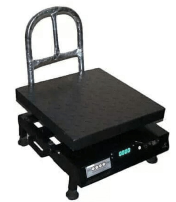 # Solid and quality Four-loadcell design# Digital scale gives precise results# Highly durable# Maintenance free# Rigid base work# Hard wearing and tearing design# Self-aligning levelling# Resistant to impact and abrasion# Energy-saving# Low charging status indication# High quality LCD backlight display# Rechargeable battery# Adjustable feetProduct SpecificationMaterial - Mild SteelBrand - Mars DigiSeries - Platform ScaleSize - 400X400mmUsage/Application - WeighingCapacity - 50kg or 100kgAutomation Grade - Semi AutomaticDisplay Type - DigitalCountry of Origin - Made in IndiaCertified By ISO 9001:2015