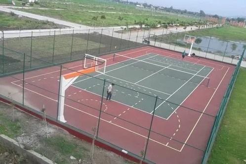 1)one layer primer coat.2)one layer resurfacer coat.3)one layer base coat.4)two layer top coat