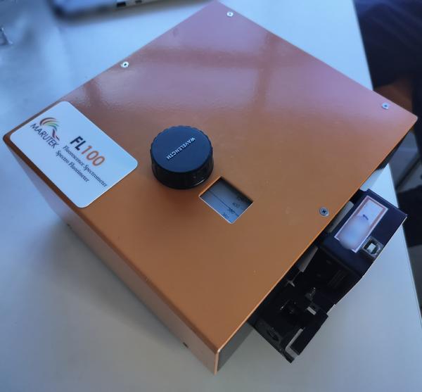 FL-100 Flueroscence spectrometer