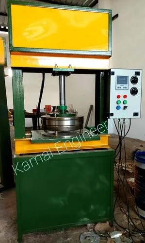 Brand	Kamal EngineeringRaw Material	Pe Coated PaperMaterial	MILD STEELVoltage	240VProduction Capacity	20,000 PLATES PER DAYSPaper Quality	40-350 GSMAutomation Grade	SEMI AUTOMATICPhase	SINGLE PHASECountry of Origin	Made in IndiaDouble die paper plate machine is design for high production rate. One year warranty,low maintenance,easy to handle