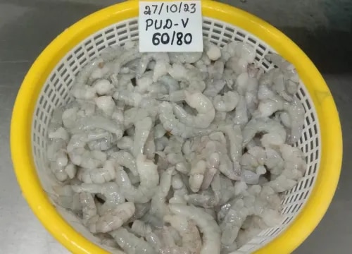 Peeled shrimps product image
