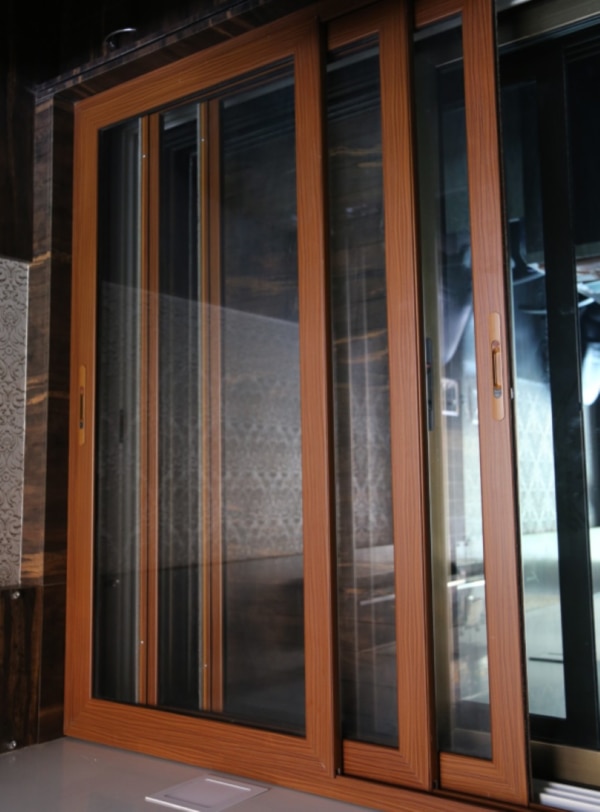 Authentic Wooden Aesthetics: The rich wooden finish provides a classic, natural appeal, enhancing the ambiance of your home or office.Durable and Low Maintenance: Engineered to withstand varying weather conditions while requiring minimal upkeep, ensuring longevity and hassle-free maintenance.Energy Efficient: Designed to optimize energy efficiency, these windows offer excellent insulation, helping regulate indoor temperatures and reduce energy costs.Customizable Designs: Tailored to suit your preferences, our domal windows come in a variety of sizes, shapes, and wood finishes, allowing you to personalize them to complement your interior décor.Smooth Functionality: Equipped with precision hardware, our windows open and close effortlessly, ensuring ease of operation and enhanced user experience.