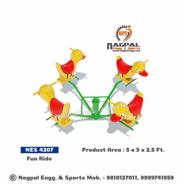 MGR - Duck Seat TypeProduct Code: NPS 4207size: 5 x 5 x 3 FtMain Frame : 90OD, 48OD Metal Pipe Shaft : 56MM OD MS RodSeat : FRP/LLDPE DuckBearing : Heavy Duty Taper Roller (Total Three Bearing System)Capacity: 04 children