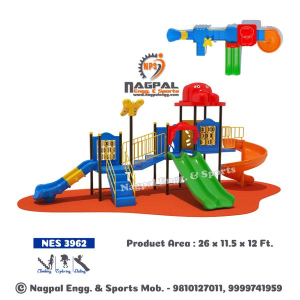 Multiplay SystemProduct Size : 30 x 12 x 12 FeetStructure: MetalSlides: LLDPE
