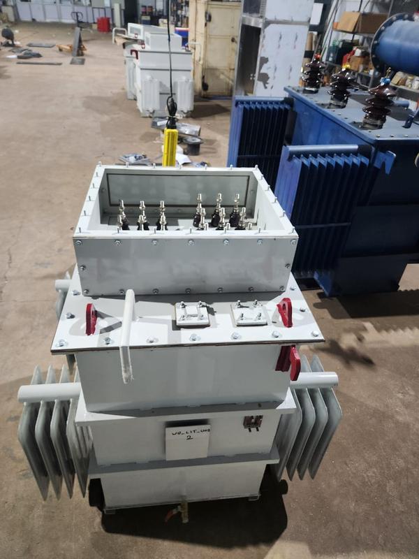 An independent Loss-of-Phase device, to the inherent feature of the inverter, is required if one or more of the following apply: The LDC side of the Interface Transformer is of delta or tee configuration; There is more than one inverter in the DG configuration; It is deemed required by OESC or ESA; There is an Intermediate Transformer present between the Interface Transformer and the inverter(s).HV- Ground point of Intermediate Transformer primary winding.f) Secondary winding resistance measurement.Section: 66 KV Capacitor Voltage Transfor mer Page 4 of 4 SECTION: 66KV ISOLATOR: 1.1 GENERAL:1.1.1 The 66KV isolators shall be outdoor, horizontal centre break type (HCB) complete with terminal connectors suitable for both manual and motor operation.