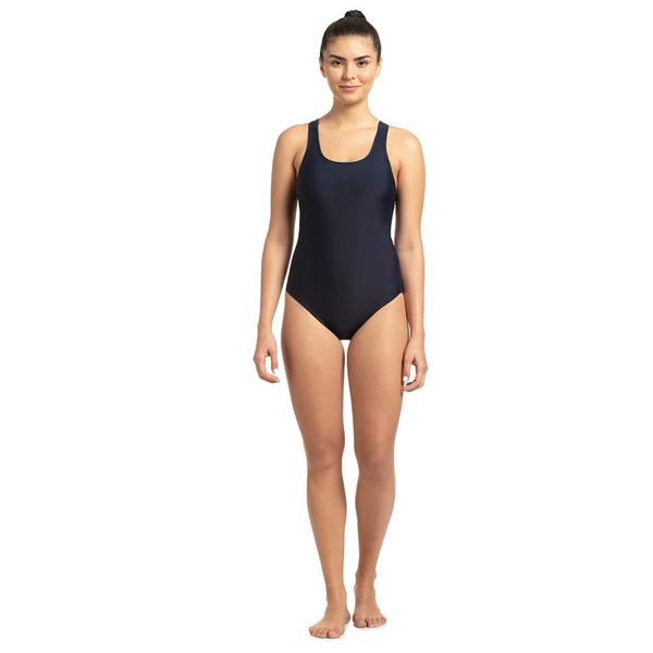 Lycra RacerbackIdeal for swim sessions, club swimming and a perfect choice for team kit, this swimsuit is quick-drying, soft and stretchy. Made from Endurance®10 fabric.Features• Racerback design - aids shoulder movement and flexibility, making this suit ideal for training• Front Lining for improved comfort and modesty• Higher chlorine resistance - fits like new for longer with CREORA® HighClo™• Sun protection - UPF 40+Fabric Description: Endurance®10Fabric Composition: 80% Nylon 20% Elastane (CREORA® HighClo™)