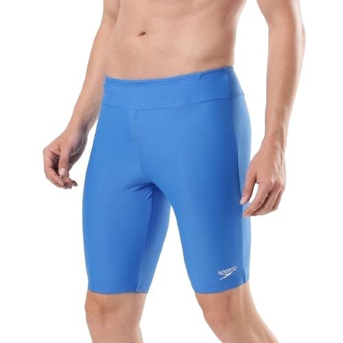 Essentials Houston Jammer Sleek, stylish and quick-drying, our men’s jammers are the perfect choice for swimmers who prefer more coverage than briefs. Comfortable, durable and designed to fit like new for longer, no matter how often you train. Made from Endurance®10 fabric which fits longer like new. Features • Integral Support - rubberised liner for comfort and support • Drawstring around waist for enhanced fit and security • Higher chlorine resistance - fits like new for longer with CREORA® HighClo™ • Shape retention fabric • Sun protection - UPF 40+ Fabric Description: Endurance®10 Fabric Composition: 80% Nylon 20% Elastane (CREORA® HighClo™)
