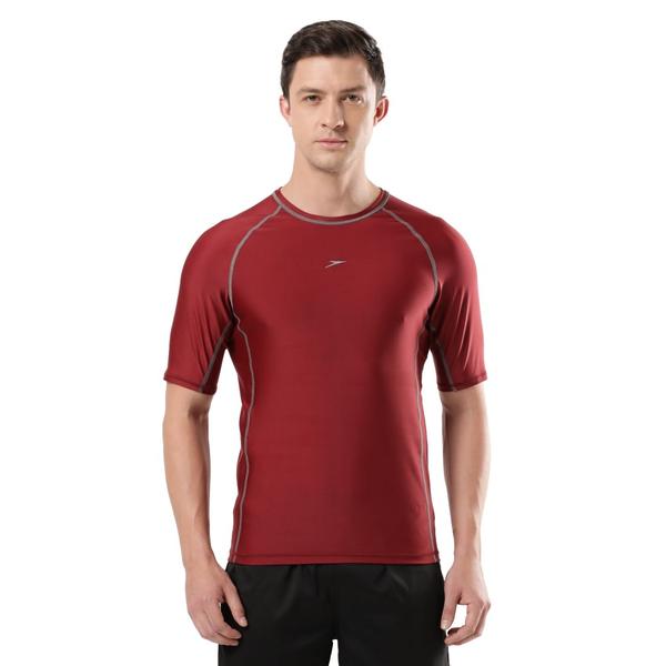 Short Sleeve SuntopSleek and stylish long sleeve suntop in classic colours. The slim fit and long sleeve provides great coverage for any weather which makes it perfect for outdoor training. This sun top features a tonal coloured Speedo Boom logo in the centre giving a premium finish.Features• Slim fit• Multi-use, mix-and-match products that provide you the ultimate flexibility to create your look,and achieve your fitness goals• Higher chlorine resistance - fits like new for longer with CREORA® HighClo™• Shape retention fabric• Sun protection - UPF 40+Fabric Description: Endurance®10Fabric Composition: 80% Nylon 20% Elastane (CREORA® HighClo™)