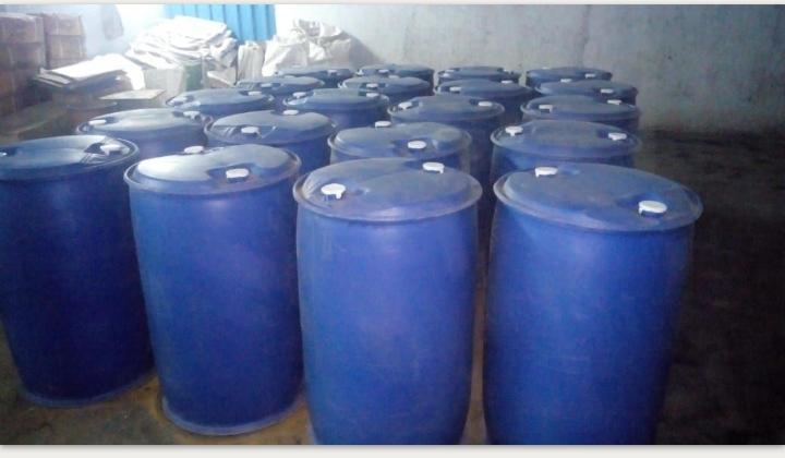 Manufacturer Diethyl SulphateDiethyl sulphate is used as an alkylating agent to prepare ethyl derivatives of phenols, amines, and thiols. It is used to manufacture dyes and textiles. It can be prepared by absorbing ethylene into concentrated sulfuric acid or by fuming sulfuric acid into diethyl ether or ethanol. Diethyl sulfate is a strong alkylating agent which ethylates DNA and thus is genotoxic.