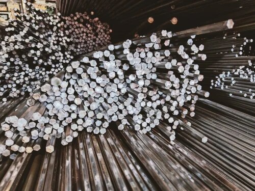 Product Details:Steel Mart Is An Iso 9001:2008 Certified Company & Is Specializing In The Supply Of Db5/db6 Steel Round BarsIn All The Standard Sizes In Small, Medium & Large QuantityDb5/db6 Steel Round Bars Can Be Supplied From Immediate Ready StocksKindly Contact Steel Mart For Your Requirement Of Db5/db6 Steel Round Bars & Other Steel Items