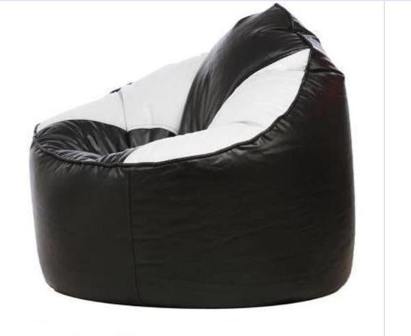 Sink into luxurious comfort with our spacious bean bag. Designed for relaxation and versatility, it molds to your body for the ultimate lounging experience. Whether reading, gaming, or simply unwinding, it's the perfect cozy companion