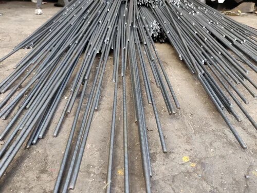 Steel Mart Is An Iso 9001:2008 Certified Company & Is Specialising In The Supply Of En27 Alloy Steel Round Bar.Specifications:Size:In All The Standard Sizes In Small, Medium & Large QuantityComposition:It has 3% nickel-chromium molybdenum steel, suitable for tensile ranges of 55/80 tons according to the ruling section of the part.Grade: En27En27 Steel Round Bars Can Be Supplied From Immediate Ready StocksKindly Contact Steel Mart For Your Requirement Of En27 Steel Round Bars & Other Steel Items
