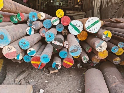 Specifications:Dimensions: 25-210 x 65-510 , 10mm - 410mmGrade: D3,1.2080, D2, 1.2379, H13, 1.2344, H11, EN31 , 52100, OHNS , 1.2510Standard: AISI,ASTM,BS,DIN,GBApplication: TOOL & DIE STEELAlloy Or Not: Non-alloy