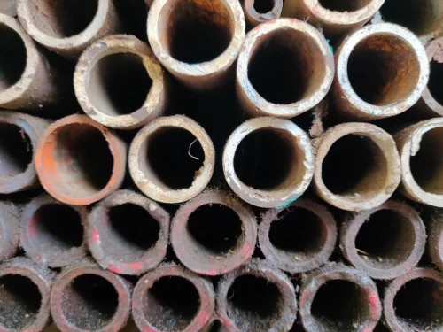 Other Details:SAE 1018 tubes offered by steel mart is from prime manufacturers & has zero rejectionssteel mart specializes in the supply of:- SAE 1018 tubesthe said SAE 1018 tubes materials are always supplied with the test certificates and can be supplied in bulk quantity as well as retail quantity as per customers requirementsSAE 1018 tubes can be supplied in size ranging from 4mm dia to 200mm diaSAE 1018 tubes are supplied by us to various industries we proudly state that customers come back to us – with regular orders , not with rejection complaints.