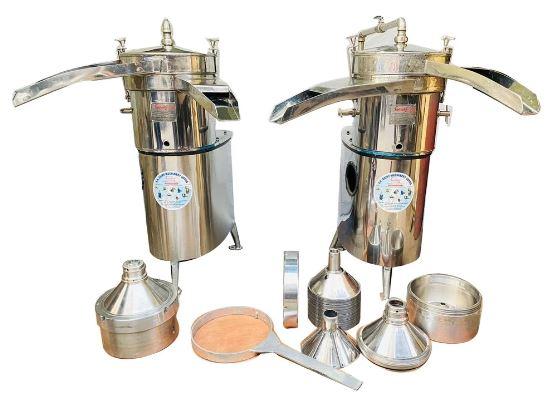Equipment Type Milk PasteurizerType Cream Separator MachineSize 20x 35 x 49 InchTank Capacity 100 LMachine Body Material Stainless SteelUsage/Application Dairy IndustrySet Content 2 Machine and 3 FunnelEstablished in the year 2007, “Nandini Machinery” is a distinguished wholesaler offering an enormous consignment of Cream Separator Machine, Milk Stirrer, Glass Thermometer etc across Madhya Pradesh .