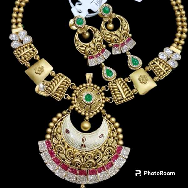 different kundan shade with antique finish necklace set in 22ct hallmark 