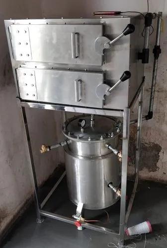 Idli Steam BoilerIdli Steamer: SS 304 Grade, Works on LPG, Cuts off fuel cost, easy to use, small boiler exclusive for idli box.Available in 120, 240 capacities RequestCallbackAdditional Information:Item Code: HSIDLISTProduction Capacity: 50 per monthDelivery Time: Immediate