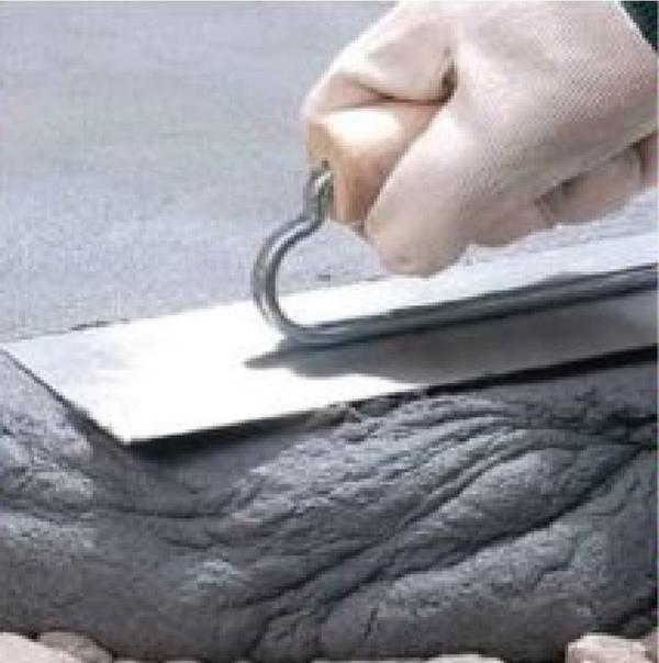 KEN-EPO 501 IS BASED ON A HIGH QUALITY SOLVENT FREE RESIN SYSTEM. THE SPECIAL SILICA AGGREGATES PROVIDE HIGH STRENGTH AND EXCELLENT ABRASION RESISTANCE. KEN EPO IS A THREE COMPONENT MATERIEL SUPPLIED IN PRE-WEIGHED QUANTITIES REDY FOR ON SITE MIXING AND USE.