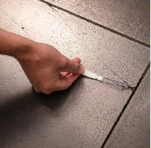  A Glossy-Matt smooth finish both as pigmented enamel paint, excellent adhesion and finishes to concrete metal, etc.  Good resistance to heat weather water and large number of chemicals, good adhesion and waterproofing on concrete surface. 