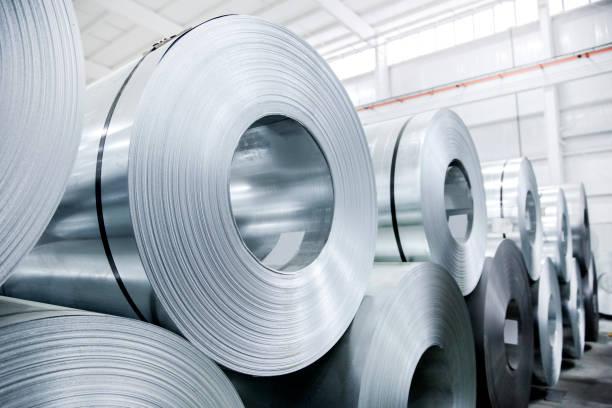 Aluminum alloys are a popular choice for plates due to their combination of lightweight properties, strength, and corrosion resistance. There are many different alloys available, each with its own unique properties that make it suitable for a variety of applications. Some of the most common aluminum alloys used in plates