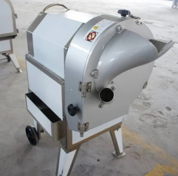Color	                        SilverCapacity	                        150 kg/hrMotor	                        2 HPFeatures	                With 4 BladeUsage/Application       CommercialMaterial	                       Stainless SteelDimension	               15x7 inchWe are providing Commercial Vegetable Cutting Machine.